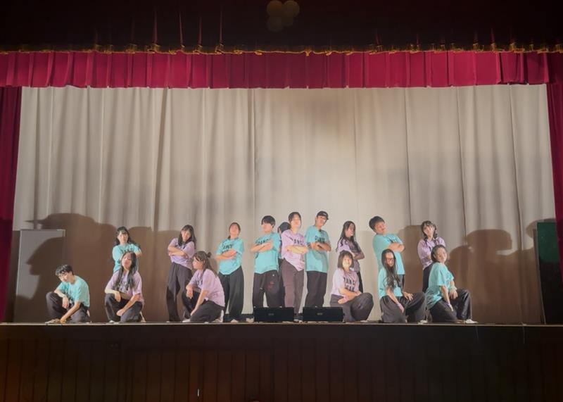 体育館公演１日目 (2)